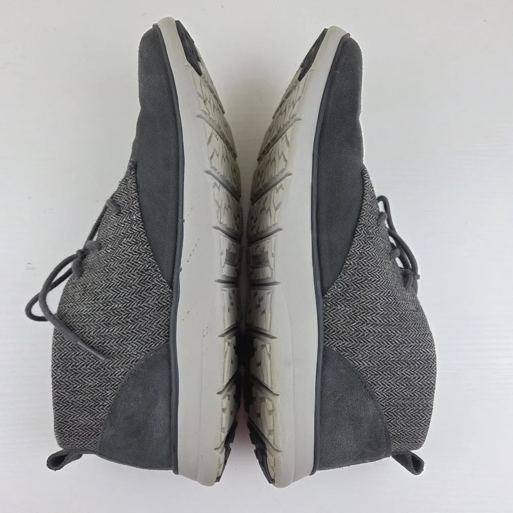 Eddie Bauer Atlas Cloudline Chukka Boots Womens‎ 9.5 Gray Suede Outdoor